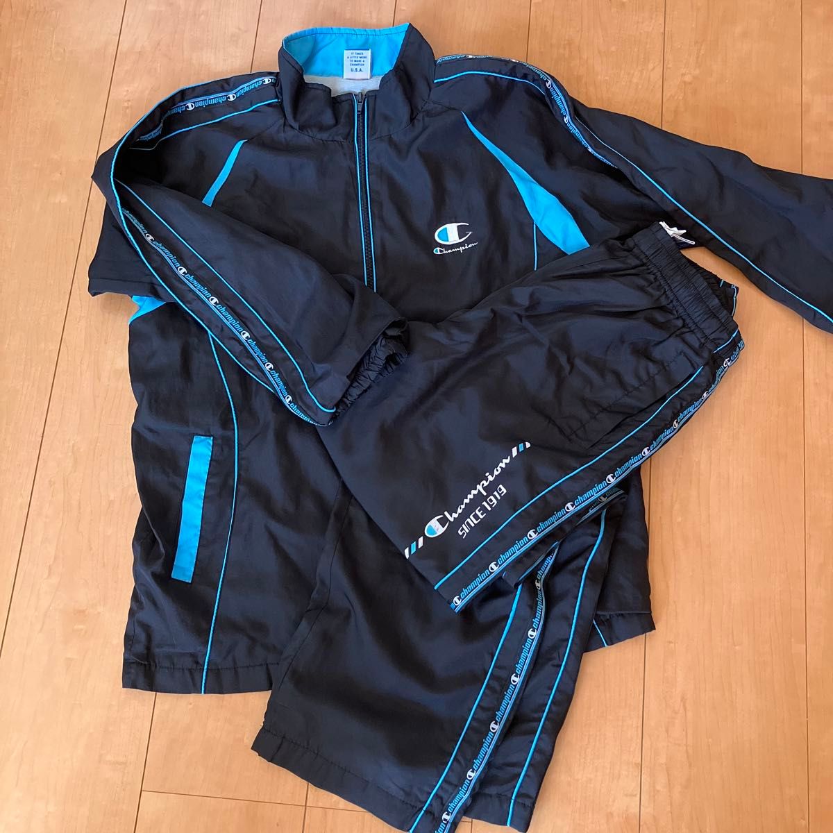 ☆S Championウインドブレーカー 上下 防寒 黒x青 馬鹿らしく ☆S Championウインドブレーカー 上下 防寒 黒x青 馬鹿らしく