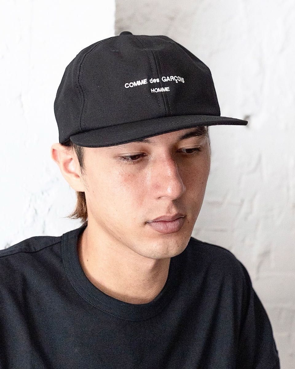 新品 COMME des GARCONS CAP コムデギャルソン オム 黒 新品 COMME des GARCONS CAP コムデギャルソン オム 黒