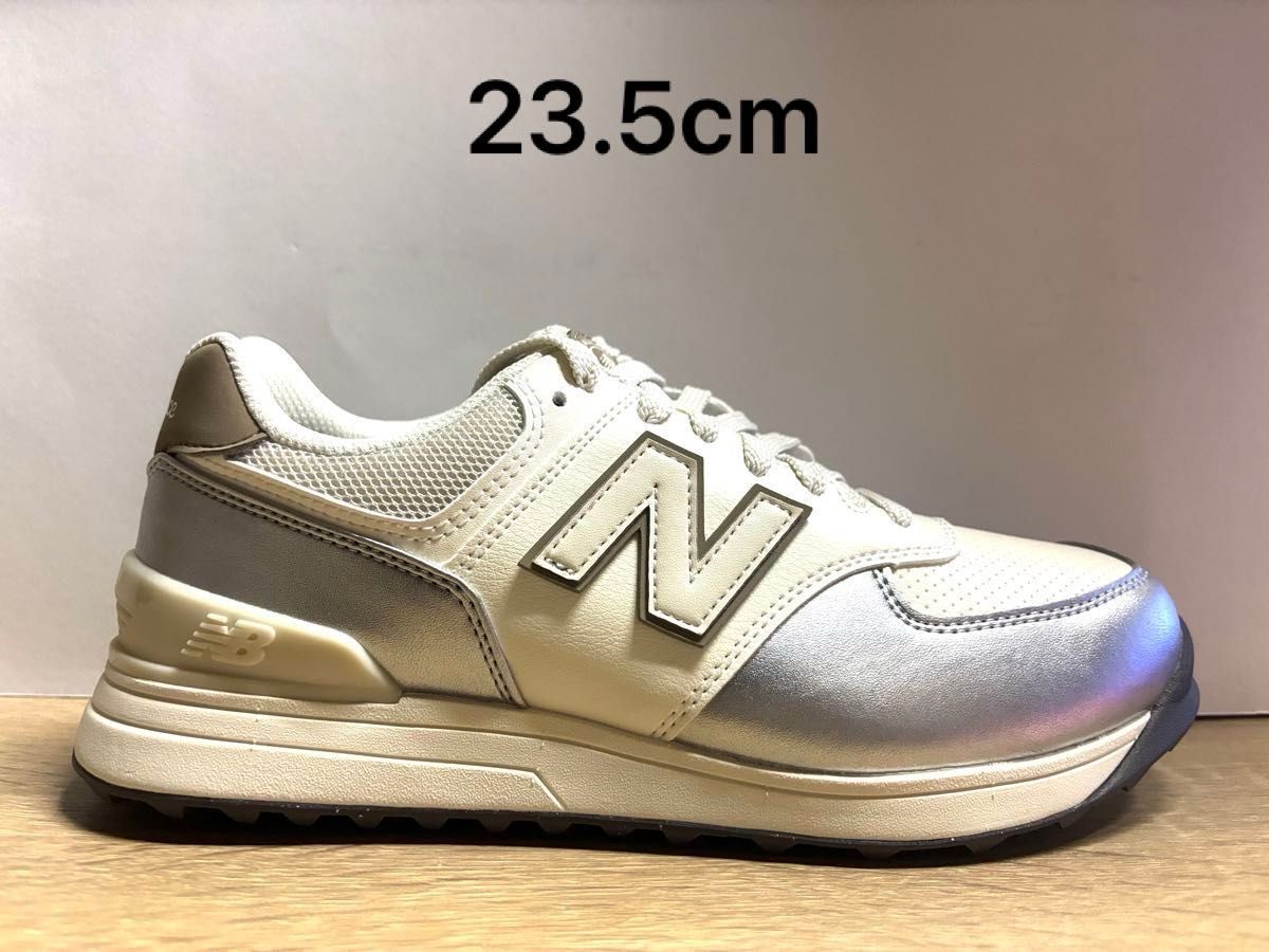 未使用23cm 2EニューバランスゴルフシューズWGS574S3ホワイトシルバー 未使用23cm 未使用 2EニューバランスゴルフシューズWGS574S3