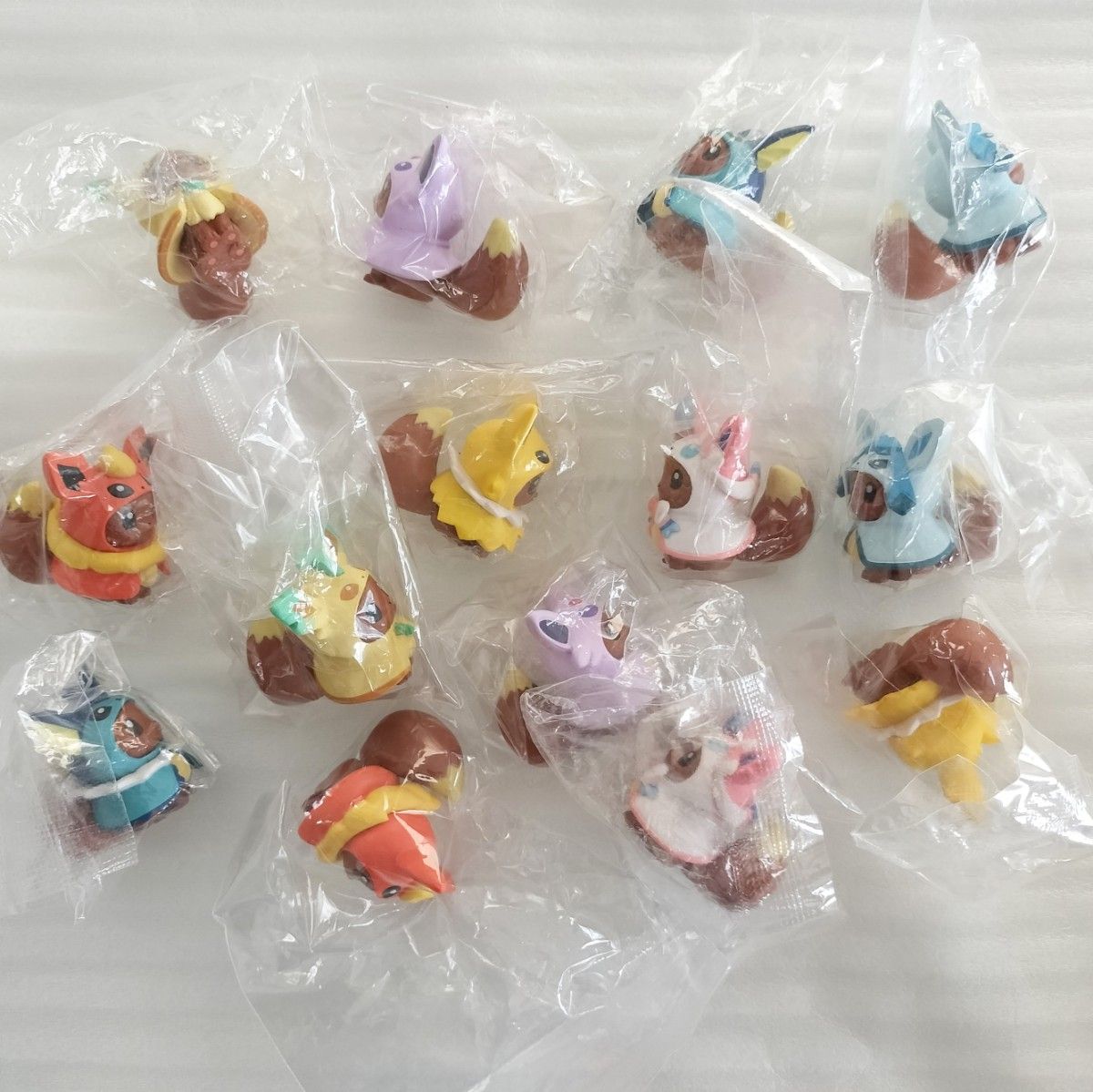 ポケモン フィギュア イーブイフレンズ イーブイポンチョ ふぃ ポケモン フィギュア イーブイフレンズ イーブイポンチョ ふぃ