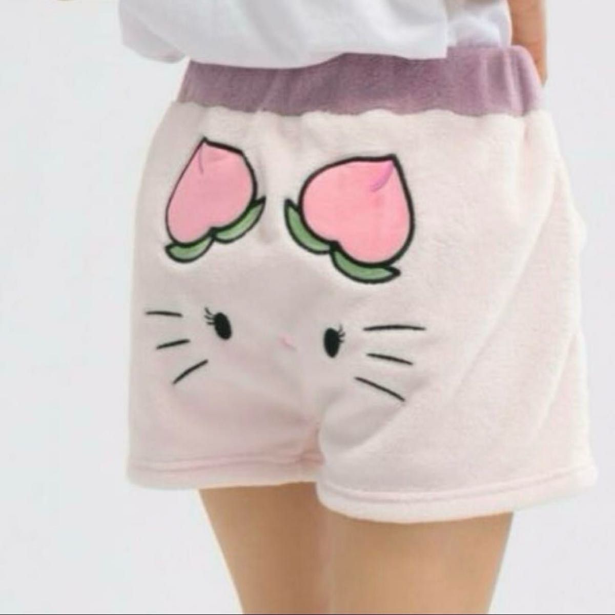 M】サンリオ ハニーモモ キティ パーカー ショートパンツ M】サンリオ ハニーモモ キティ パーカー ショートパンツ