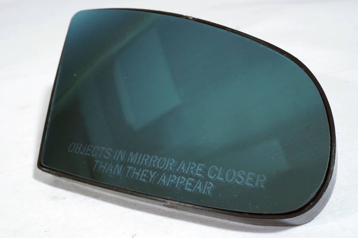 { translation have } 92-95y Ford Taurus right side door mirror glass [VK238]