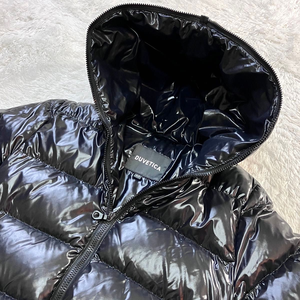 デュベティカ ダウン コート 現行 黒タグ THIA ブラック XL デュベティカ ダウン コート 現行 黒タグ THIA ブラック XL