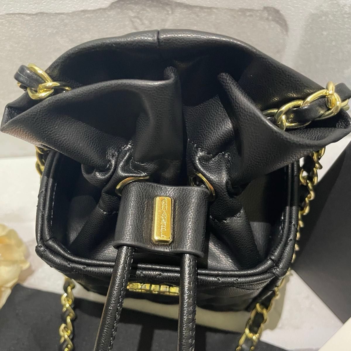 新品】CHANEL 2024 ノベルティポーチ ショルダーミニバック 新品】CHANEL 2024 ノベルティポーチ ショルダーミニバック