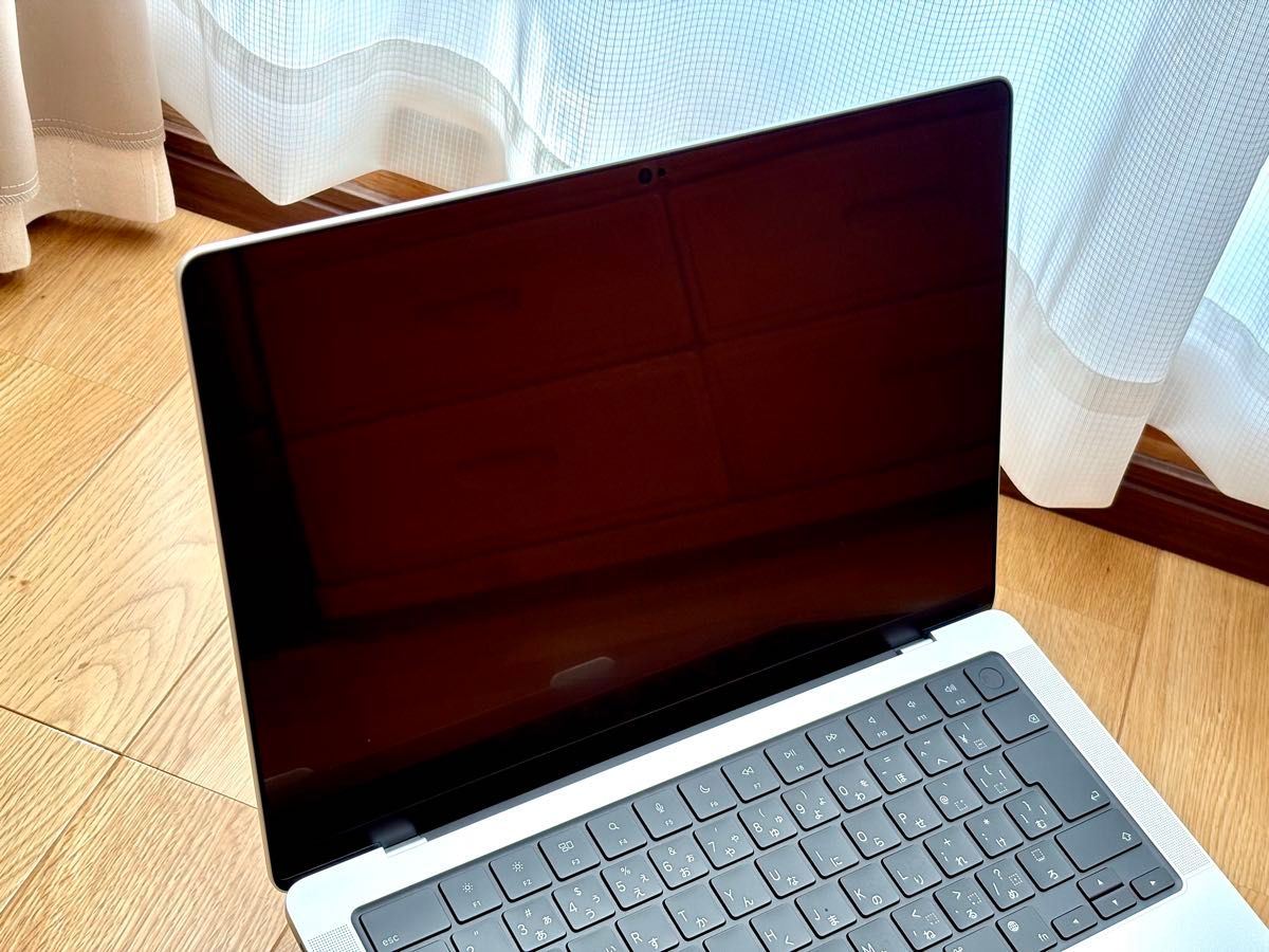 MacBook Pro 14インチ M4 Pro(12CPU/16GPU)シルバー メモリ24GB ストレージ512GB MacBook Pro 14インチ M4 Pro(12CPU/16GPU)シルバー メモリ24GB ストレージ512GB