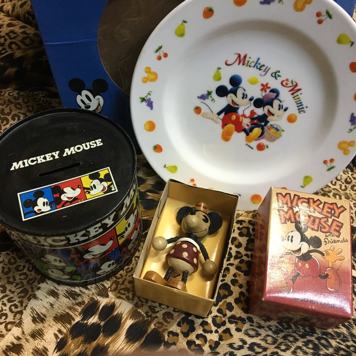 Mickey Mouse 3点セット 貯金箱 ミニーレトロトイ プレート ディズニーランド お土産 ミッキーマウス 希少 19 11 A3 Product Details Yahoo Auctions Japan Proxy Bidding And Shopping Service From Japan Mickey Mouse 3点セット 貯金箱 ミニーレトロトイ プレート ディズニーランド お土産 ミッキーマウス 希少 19 11 A3 Product Details Yahoo Auctions Japan Proxy Bidding And Shopping Service From Japan