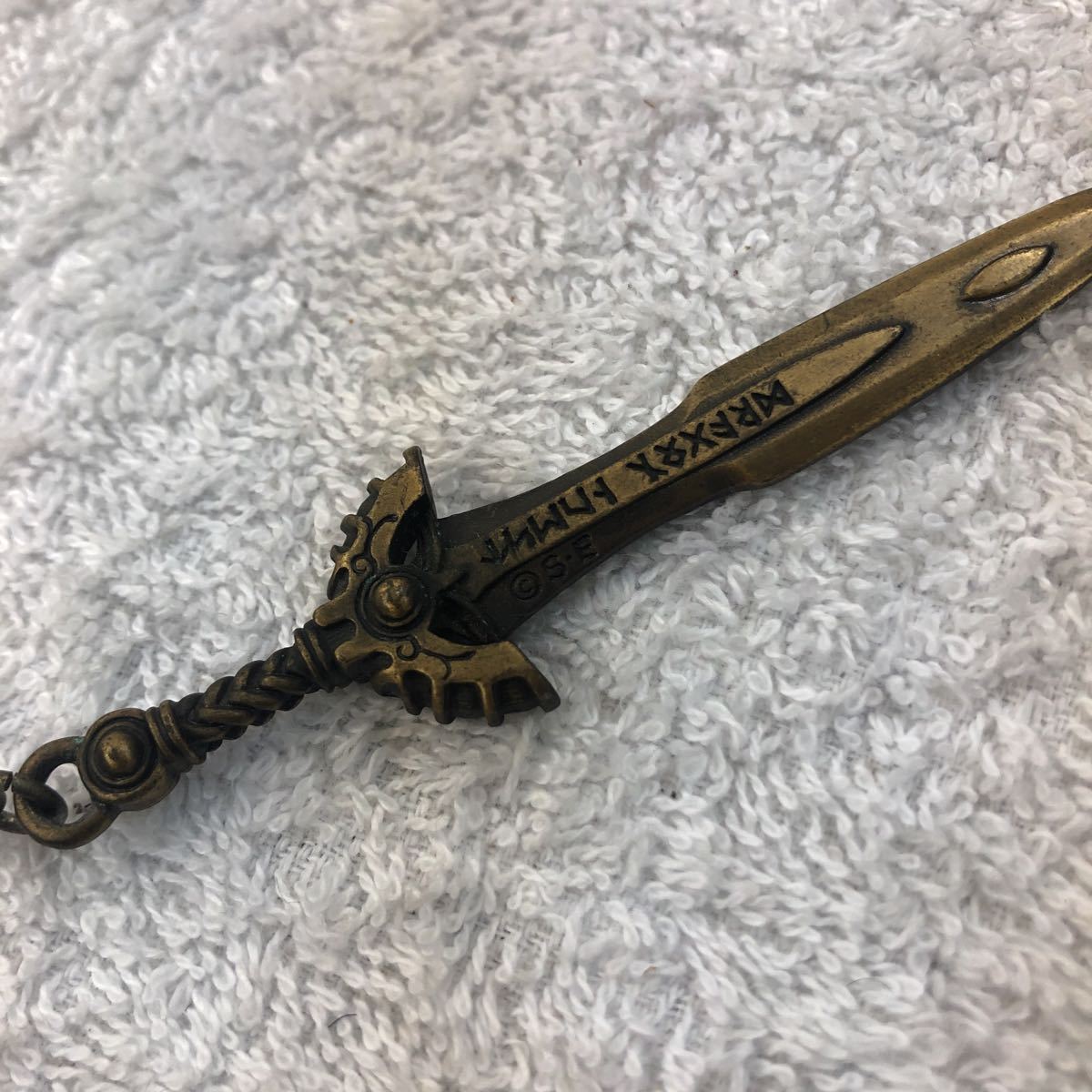 ロトの剣 ドラクエ キーホルダー 19 11 A 5 ドラゴンクエスト 売買されたオークション情報 Yahooの商品情報をアーカイブ公開 オークファン Aucfan Com ロトの剣 ドラクエ キーホルダー 19 11 A 5 ドラゴンクエスト 売買されたオークション情報 Yahooの商品情報をアーカイブ公開 オークファン Aucfan Com