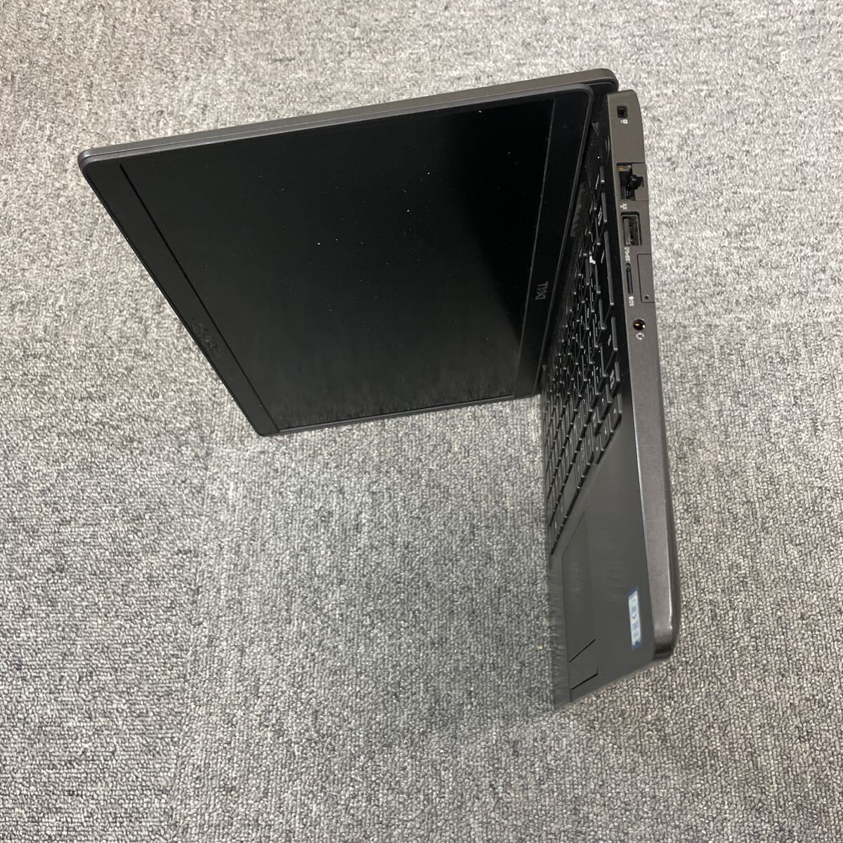 ジャンク品 DELL Latitude 5300 Core i5-8365U/メモリ4GB/HDD ジャンク品 DELL Latitude 5300 Core i5-8365U/メモリ4GB/HDD