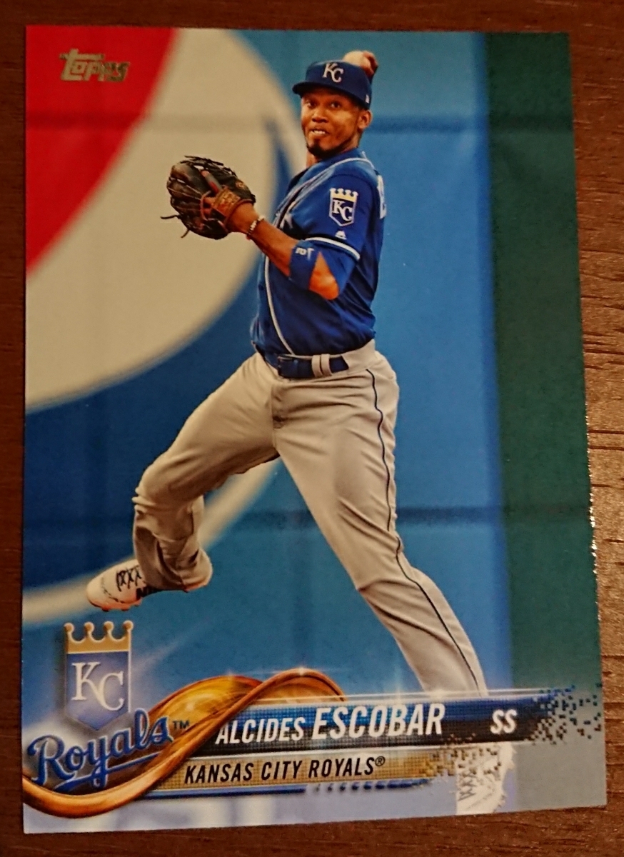 ★来日外国人 エスコバー ヤクルト スワローズ ALCIDES ESCOBAR TOPPS 2018 #630 MLB メジャーリーグ エスコバル ROYALS ロイヤルズ_画像1