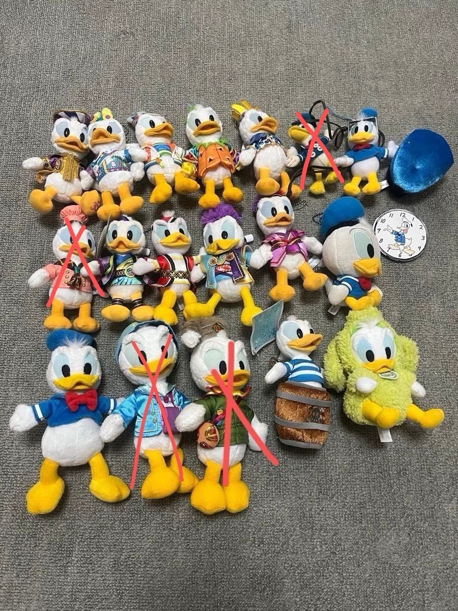 ディズニー ドナルド ぬいぐるみバッジ 等13体 まとめ売り ぬいぐるみバッジ 等(ディズニー ドナルド ぬいぐるみバッジ 等