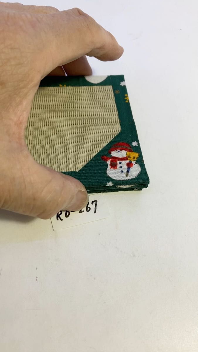 グリーンメセキ畳に雪だるま柄のコースター4枚組R6-267