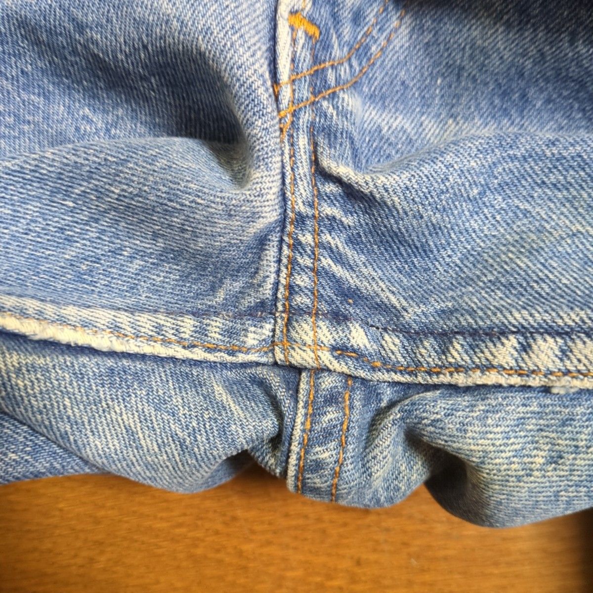 80s リーバイス 金糸脇割り 501ハチマル Levi's ひげ落ち USA製 80s リーバイス 金糸脇割り 501ハチマル Levi's ひげ落ち USA製