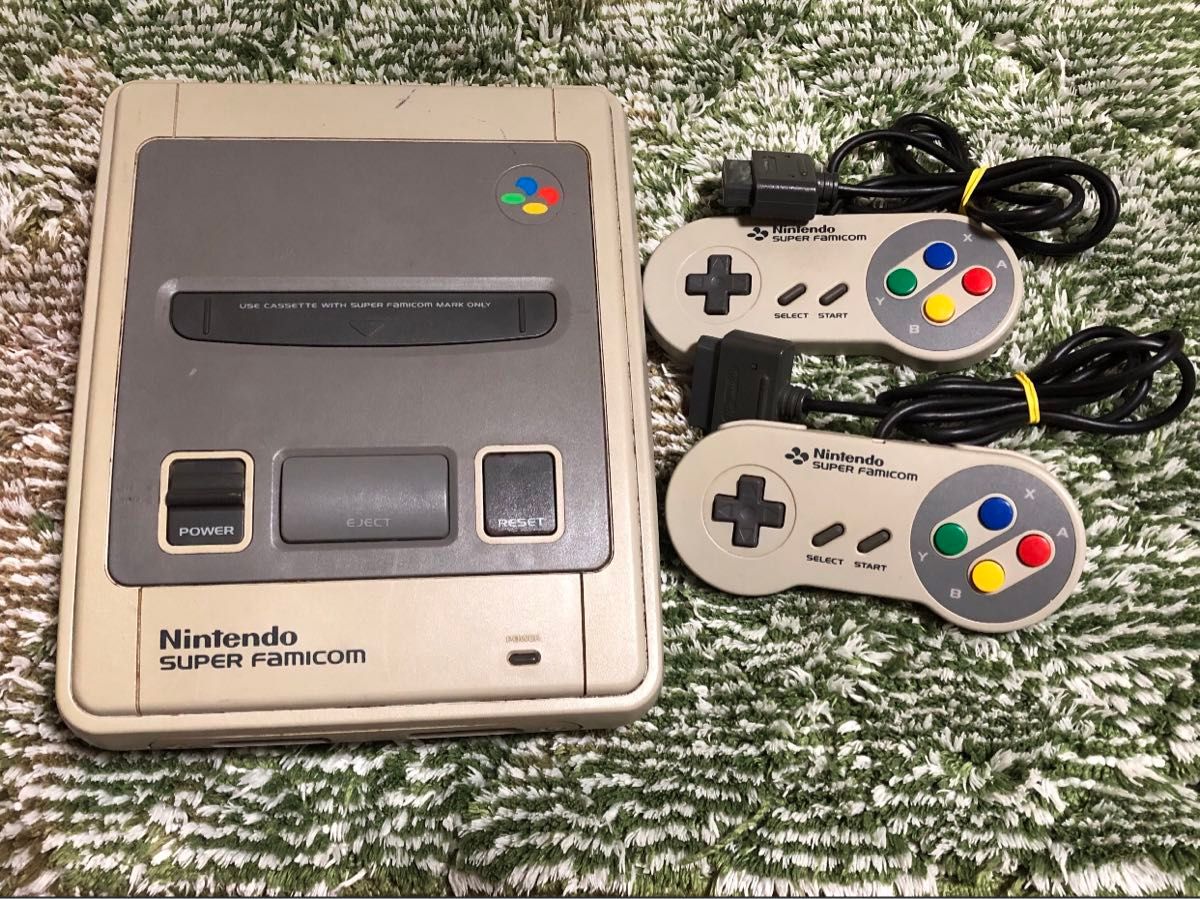 本体・コントローラー2個】ニンテンドー スーパーファミコン 本体・コントローラー2個】ニンテンドー スーパーファミコン
