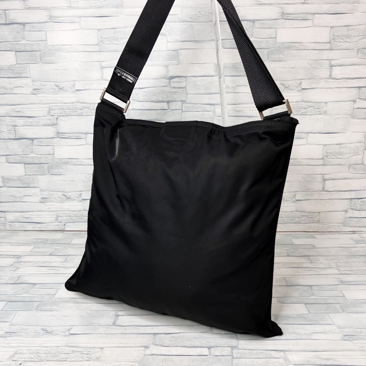 110 極美品 PRADA プラダ ショルダーバッグ ナイロン|Yahoo 110 極美品 PRADA プラダ ショルダーバッグ ナイロン|Yahoo