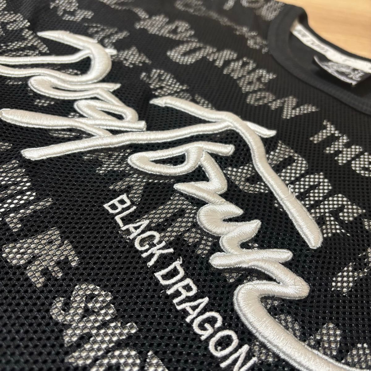 美品】DOGTOWNドッグタウン 黒龍 刺繍 トレーナー スウェット b 美品】DOGTOWNドッグタウン 黒龍 刺繍 トレーナー スウェット b