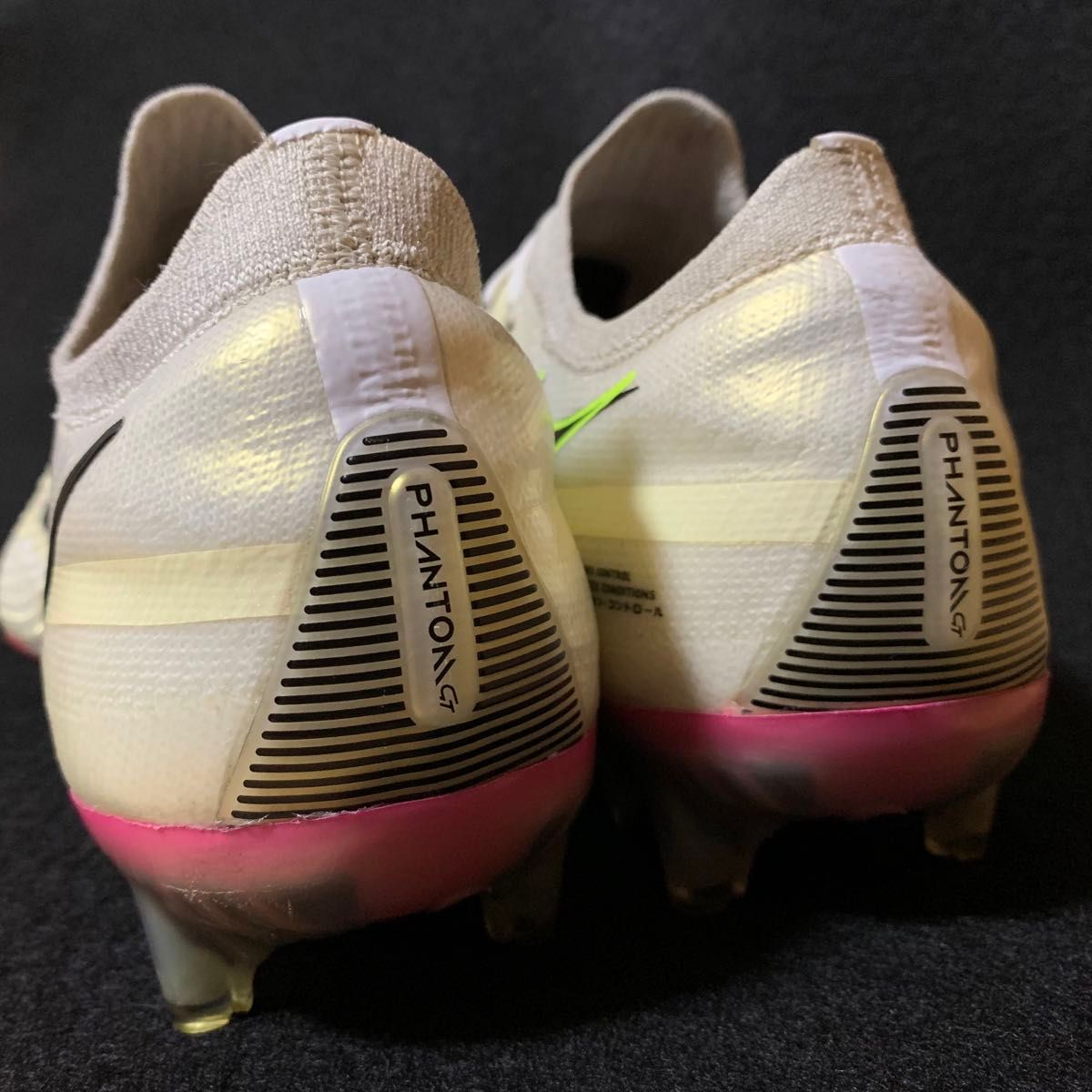 極美品】NIKE ファントム GT2 エリート FG|Yahoo!フリマ(旧 極美品】NIKE ファントム GT2 エリート FG|Yahoo!フリマ(旧
