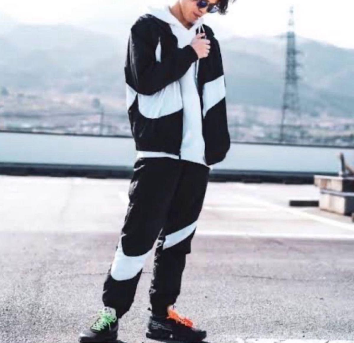 2XL 新品 NIKE ナイキ メンズ スウッシュウーブンジャケット 2XL 新品 NIKE ナイキ メンズ スウッシュウーブンジャケット
