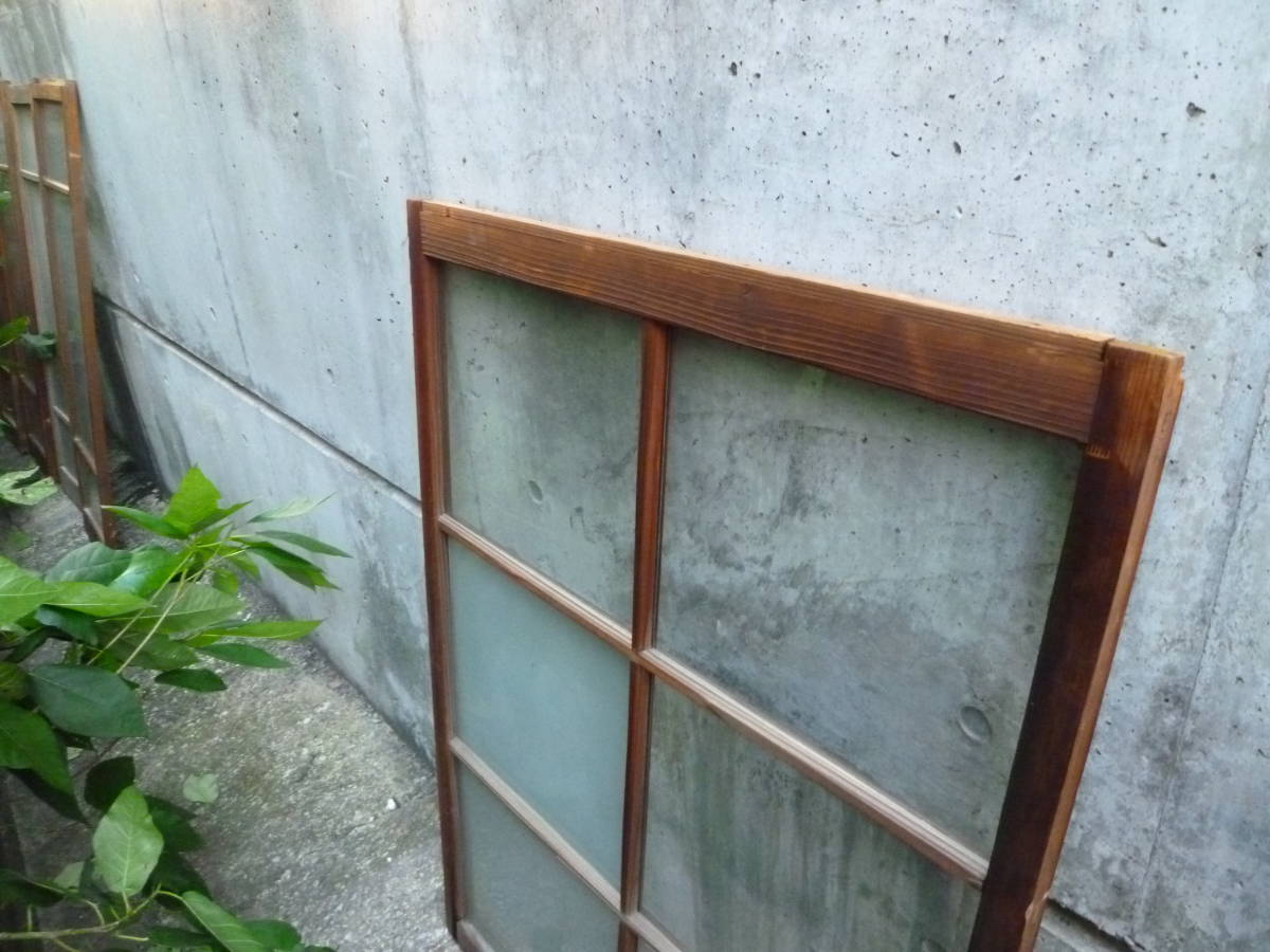 M6634 Kyoto old Japanese-style house .. retro glass Vintage wooden sliding door 1 sheets fittings (3111)[ mailing address is company office work place store limitation ][ private person sama is Seino Transportation department stop ]