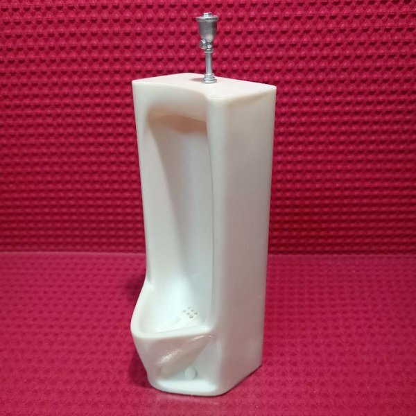 「1/6 男子トイレ」オリジナル品　創作品　美的工房　フィギュア　樹脂製　女神　縁起物　開運　16