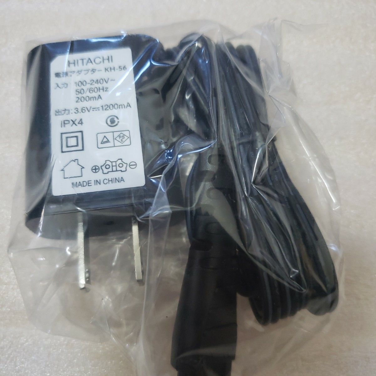新品未使用 日立シェーバー RM FJ22 電源アダプター KH 56 AC 新品未使用 日立シェーバー RM FJ22 電源アダプター KH 56 AC