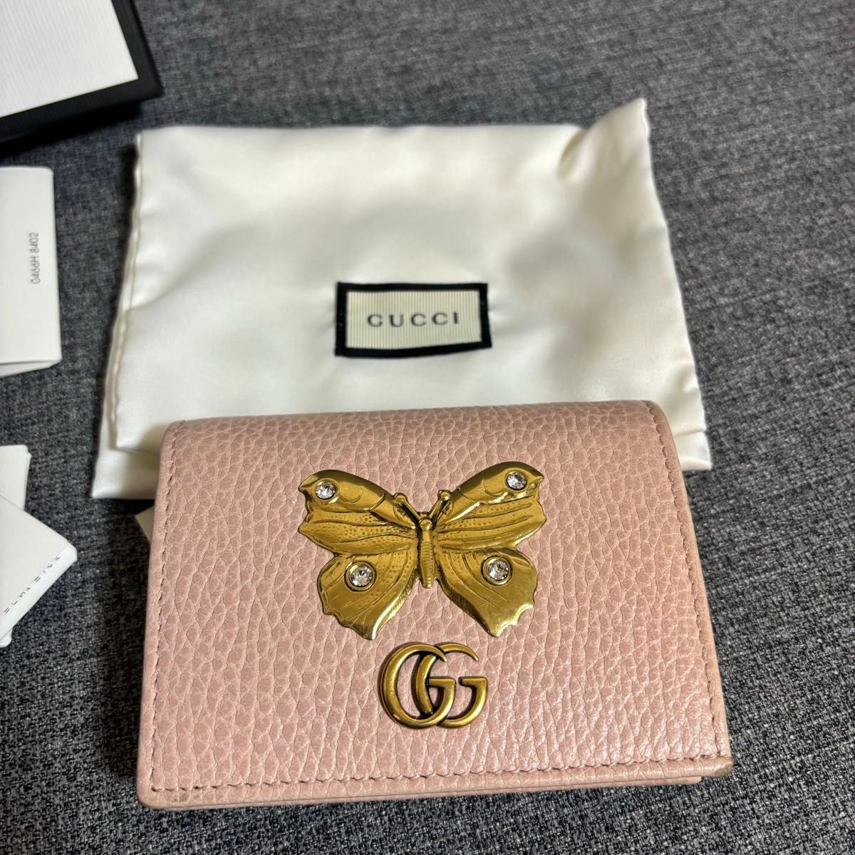 GUCCI バタフライ 二つ折り財布 ピンク グッチ蝶々 財布|Yahoo GUCCI バタフライ 二つ折り財布 ピンク グッチ蝶々 財布|Yahoo