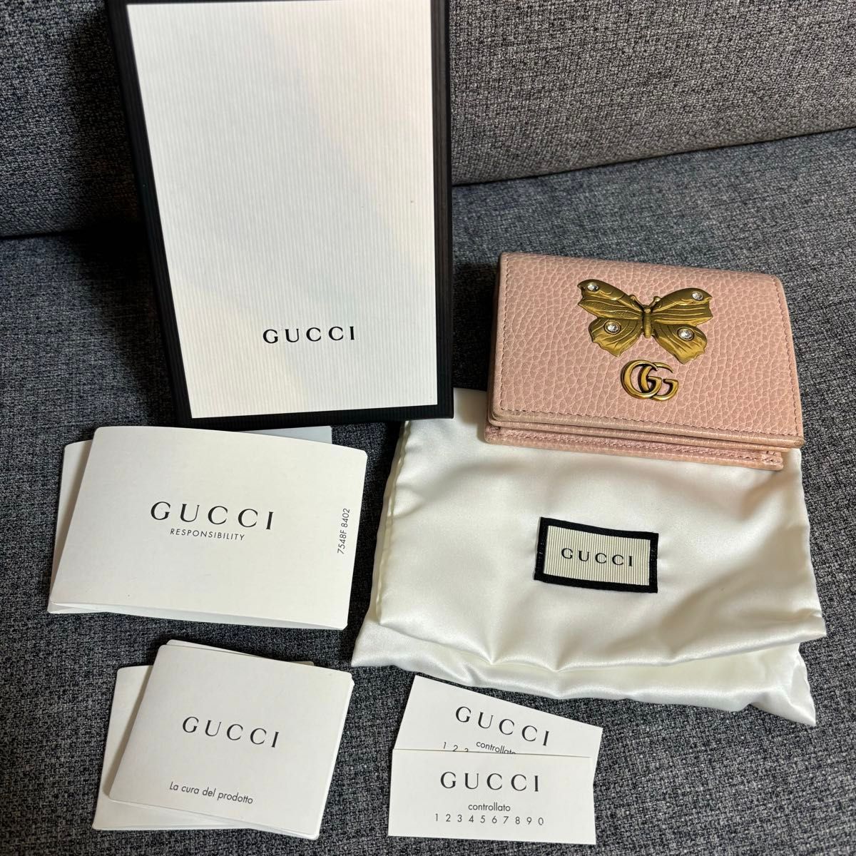 GUCCI バタフライ 二つ折り財布 ピンク グッチ蝶々 財布|Yahoo GUCCI バタフライ 二つ折り財布 ピンク グッチ蝶々 財布|Yahoo