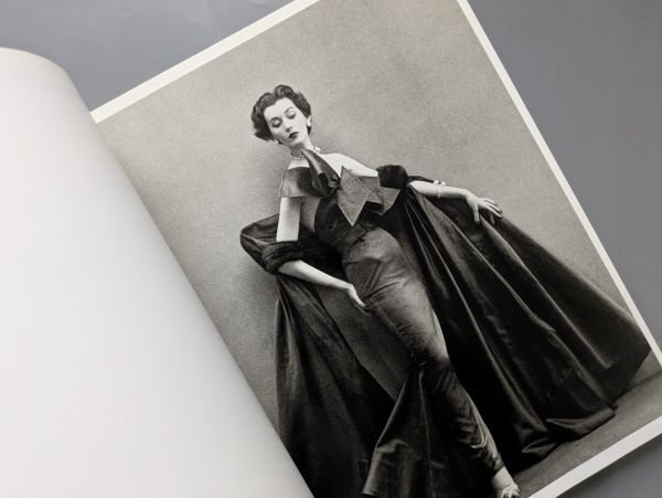Woman in the Mirror / Richard Avedon 写真集 Woman in the Mirror / Richard Avedon 写真集