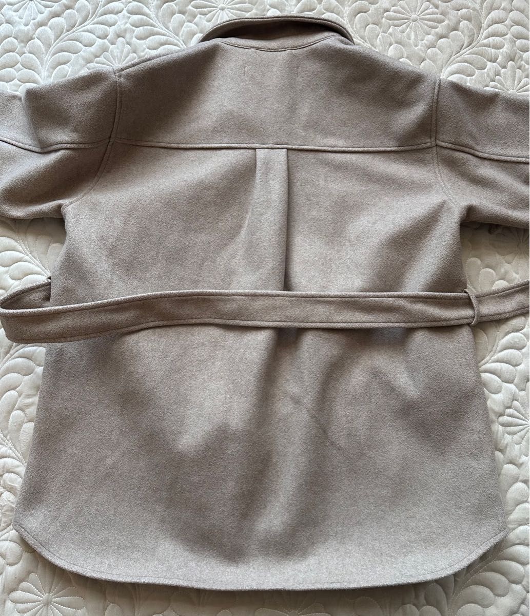 ZARA オーバーサイズ シャツジャケット ベージュ|Yahoo!フリマ ZARA オーバーサイズ シャツジャケット ベージュ|Yahoo!フリマ