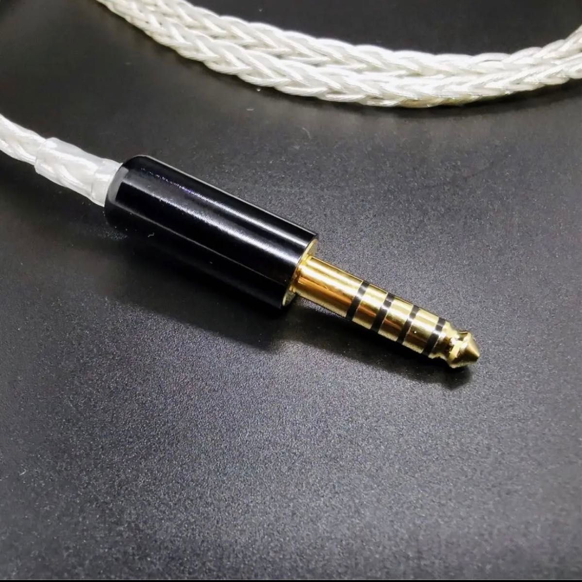 1点のみ】銀銅合金導体 8コア1064芯 MMCX/4 4mmバランス CABLE 1点のみ】銀銅合金導体 8コア1064芯 MMCX/4 4mmバランス CABLE