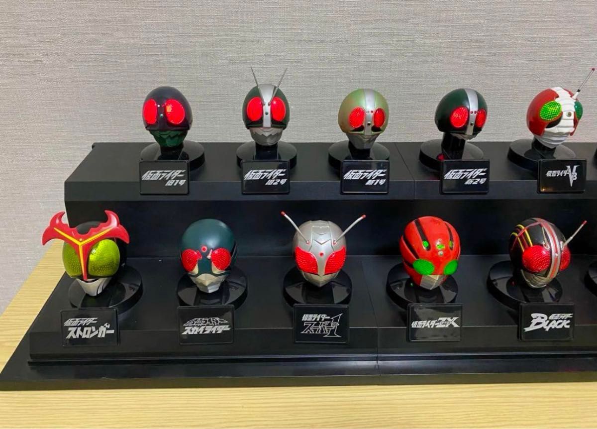 仮面ライダー マスクコレクション プレミアム発光台座ディスプレイ〜序章〜 仮面ライダー マスクコレクション プレミアム発光台座ディスプレイ〜序章〜
