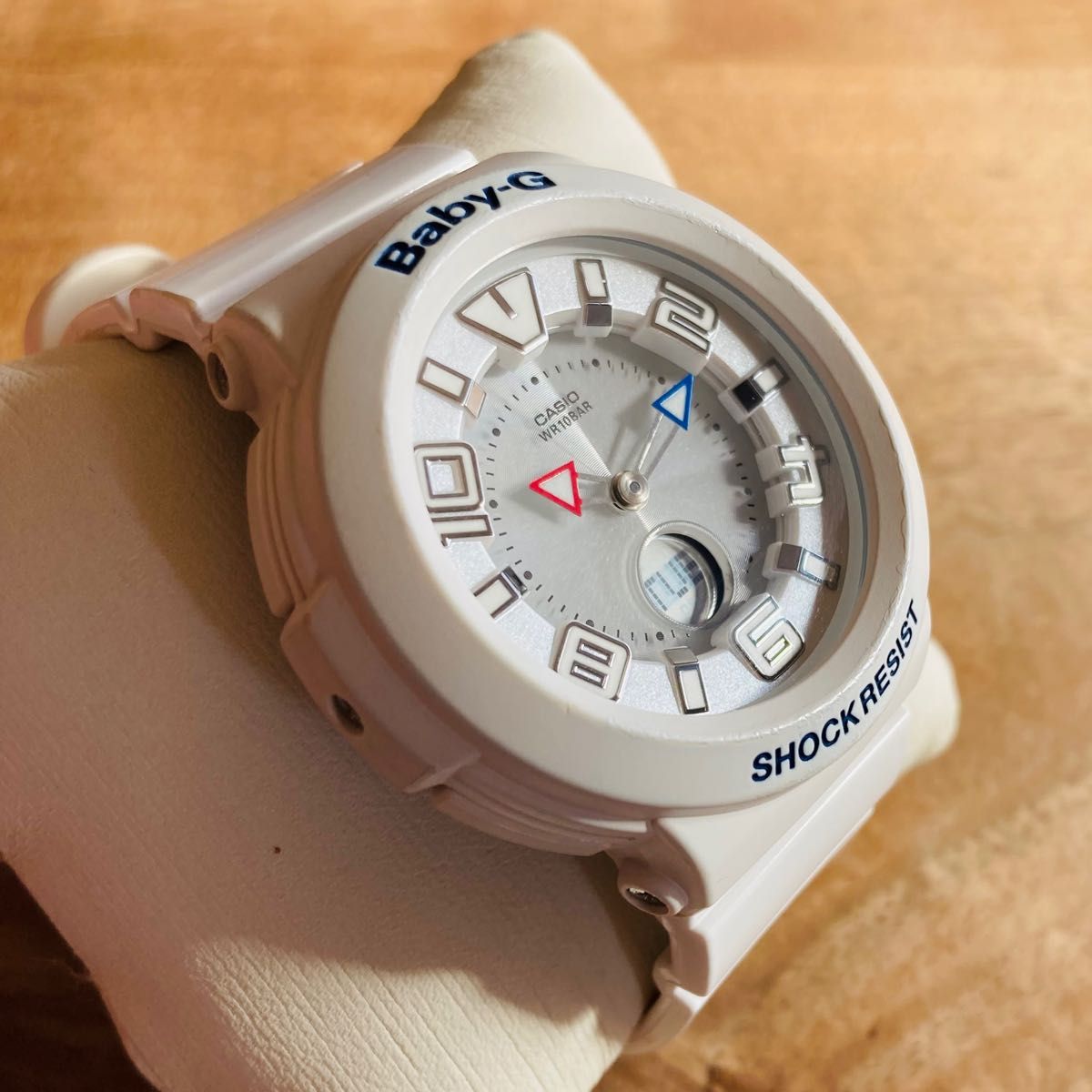 CASIO Baby-g 電波ソーラー アナデジ トリコロール ホワイト 白 CASIO Baby-g 電波ソーラー アナデジ トリコロール ホワイト 白