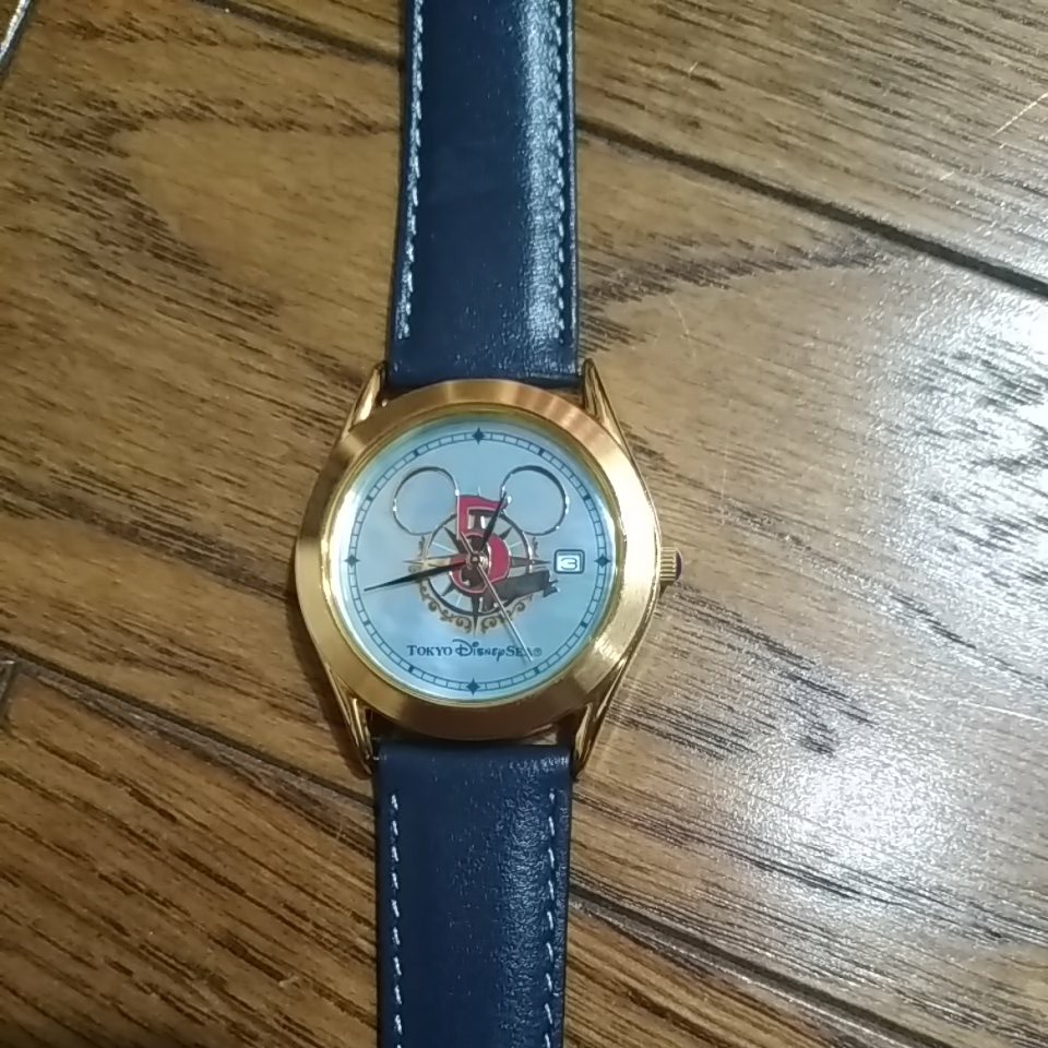 非売品新品 東京ディズニーシー 5周年記念腕時計