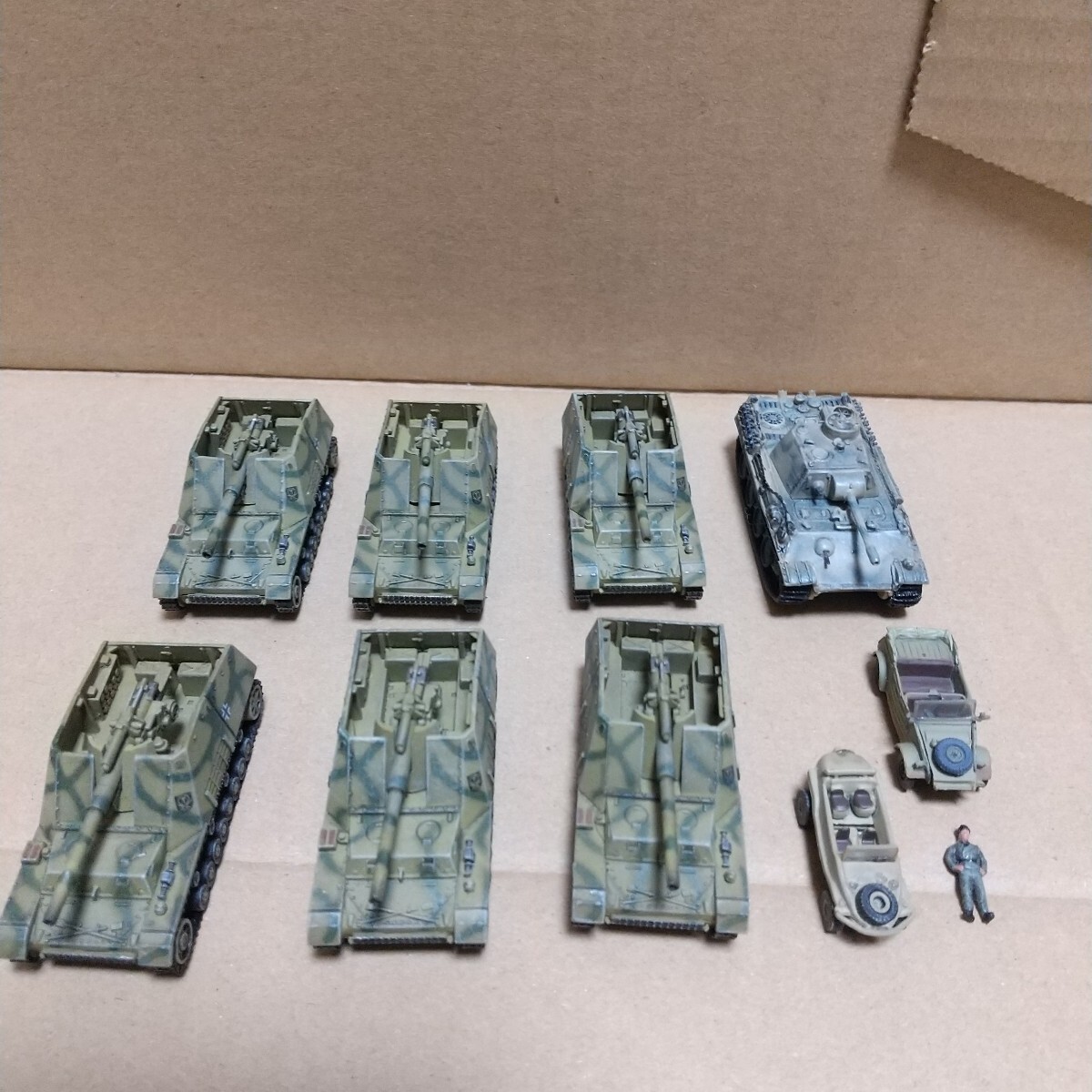 1/144 フンメル重自走榴弾砲 WWⅡ ドイツ軍 重自走砲中隊 1/144 フンメル重自走榴弾砲 WWⅡ ドイツ軍 重自走砲中隊