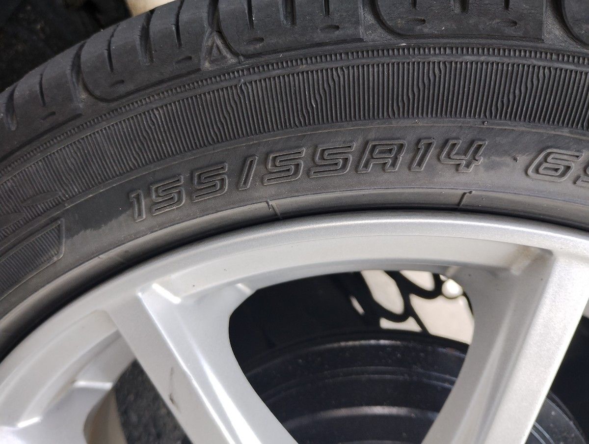 中古さ14インチ車外品 早い者勝ちです アルミホイール タイヤ 中古さ14インチ車外品 早い者勝ちです アルミホイール タイヤ