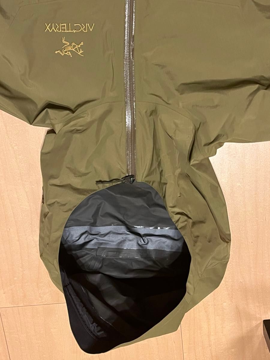 名作 ARC'TERYX × BEAMS 別注 BETA SL Sサイズ 15 カーキ|Yahoo 名作 ARC'TERYX × BEAMS 別注 BETA SL Sサイズ 15 カーキ|Yahoo