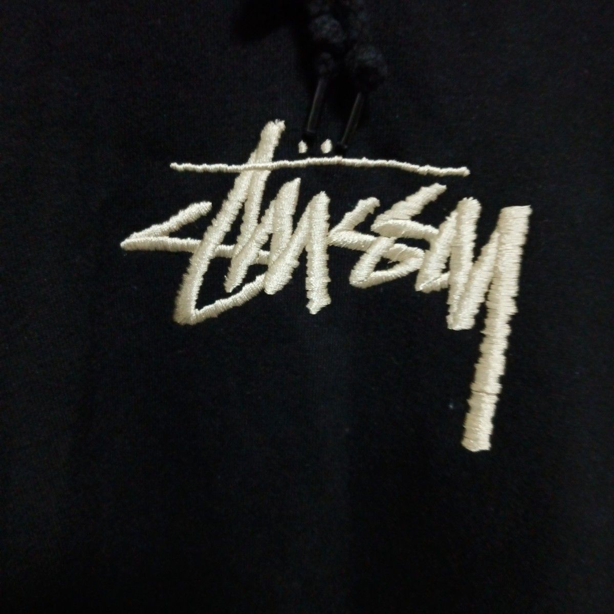 Stussy サイコロロゴ 黒パーカー STUSSY ステューシー パーカー 黒 センターロゴ 刺繍 XL|Yahoo