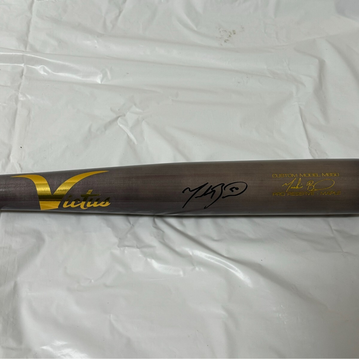 大谷同僚 ドジャース ベッツ 直筆サイン 本人仕様 バット Victus 大谷同僚 ドジャース ベッツ 直筆サイン 本人仕様 バット Victus