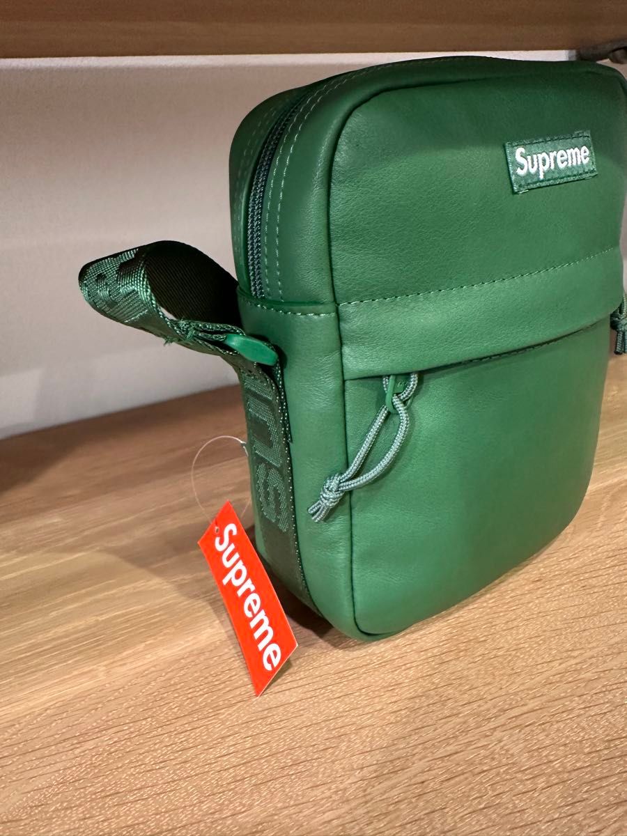 Supreme Leather Shoulder Bag Supreme Leather Shoulder Bag