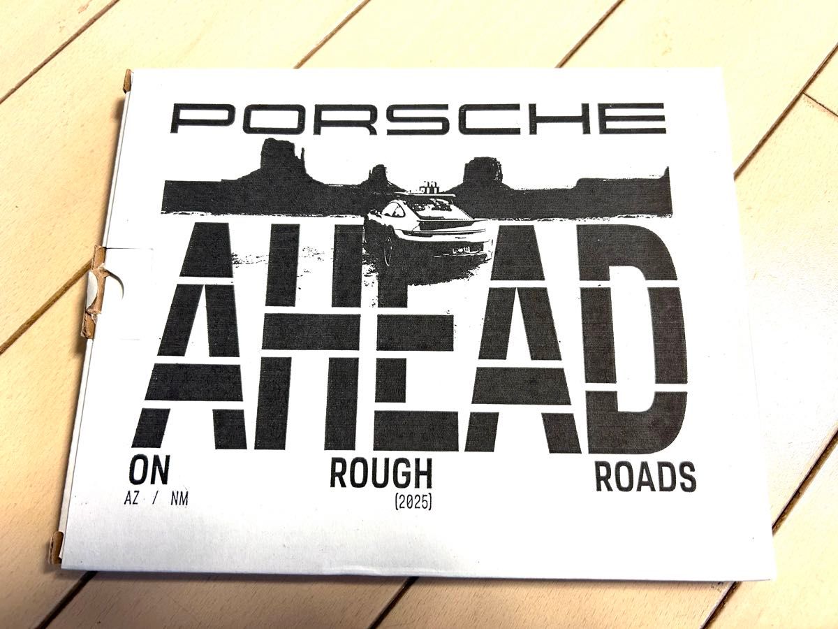 ポルシェ 純正 2025年 卓上カレンダー PORSCHE カレンダー 2025 ポルシェ 純正 2025年 卓上カレンダー PORSCHE カレンダー 2025