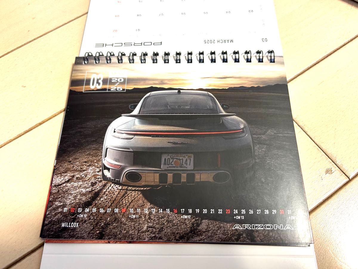ポルシェ 純正 2025年 卓上カレンダー PORSCHE カレンダー 2025 ポルシェ 純正 2025年 卓上カレンダー PORSCHE カレンダー 2025
