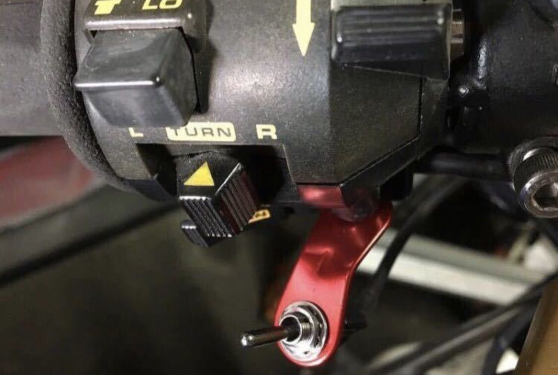 ON ON】CBR400F_ステー付 スイッチ REV レブコン純正ユニット付 ON ON】CBR400F_ステー付 スイッチ REV レブコン純正ユニット付