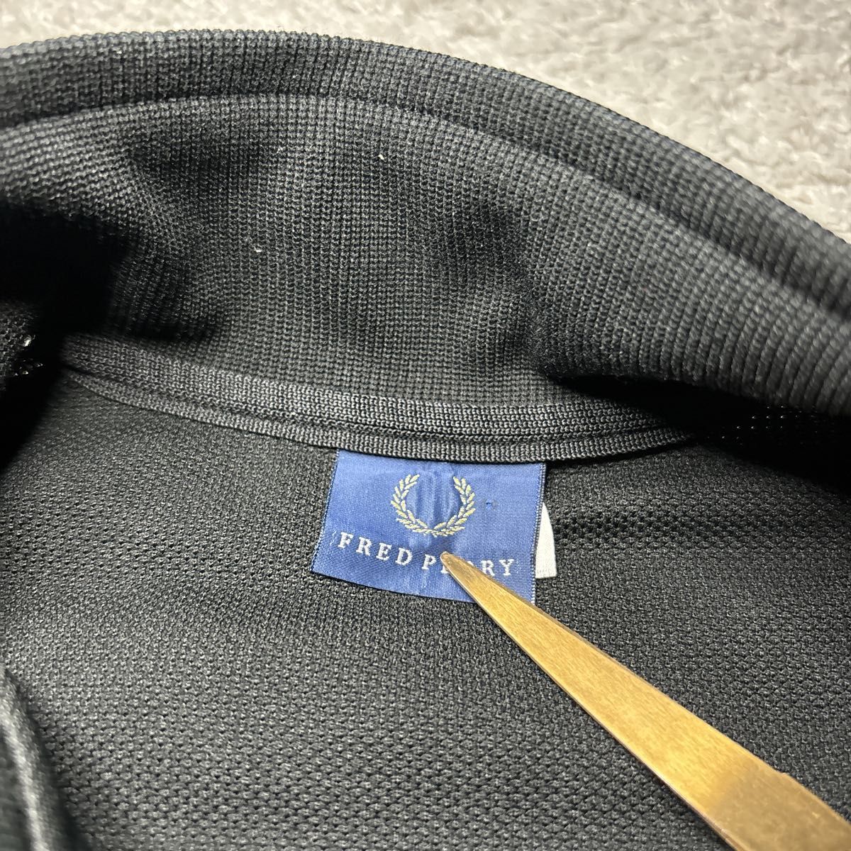 FRED PERRY トラックジャケット ブラック フレッドペリー FRED PERRY トラックジャケット ブラック フレッドペリー