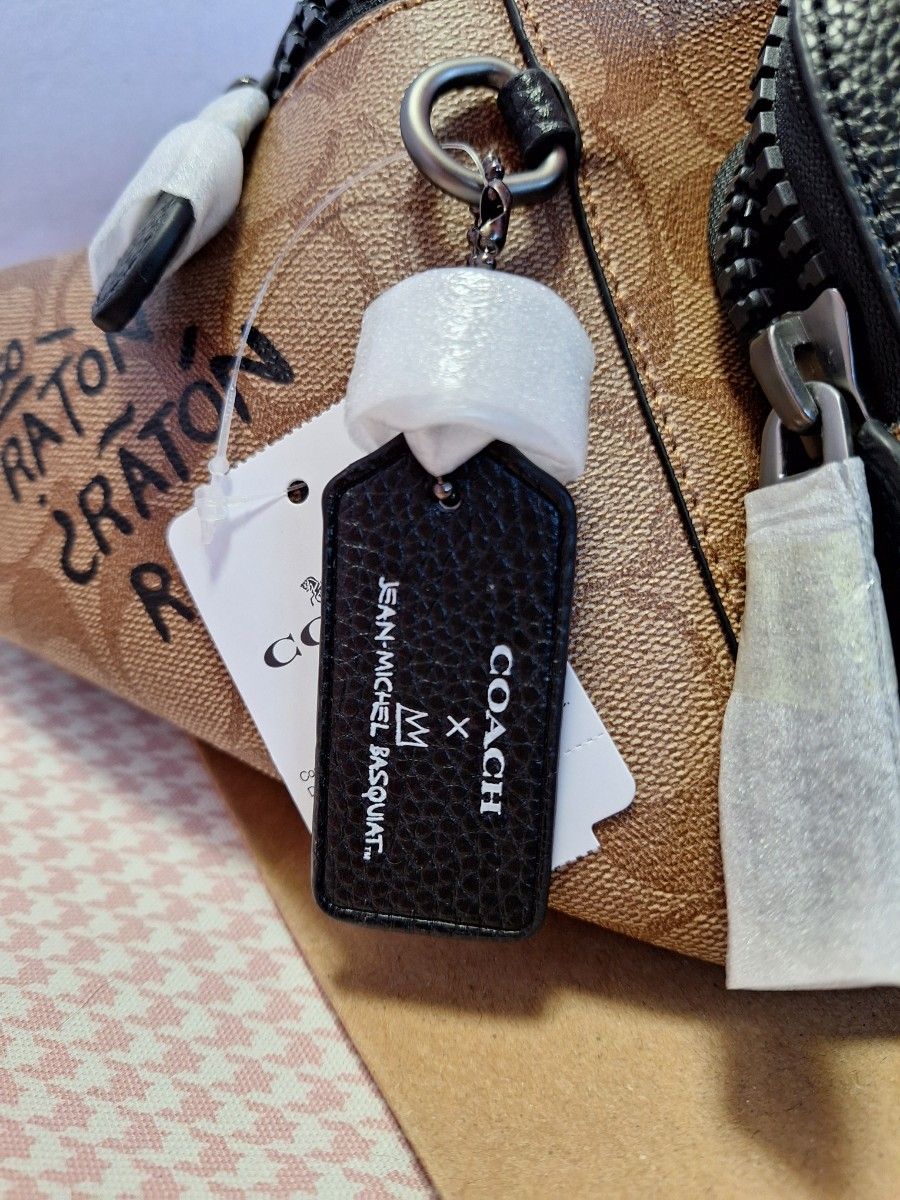 新品 COACH コーチ x バスキア コラボ ボディバッグ ウエスト 新品 COACH コーチ x バスキア コラボ ボディバッグ ウエスト