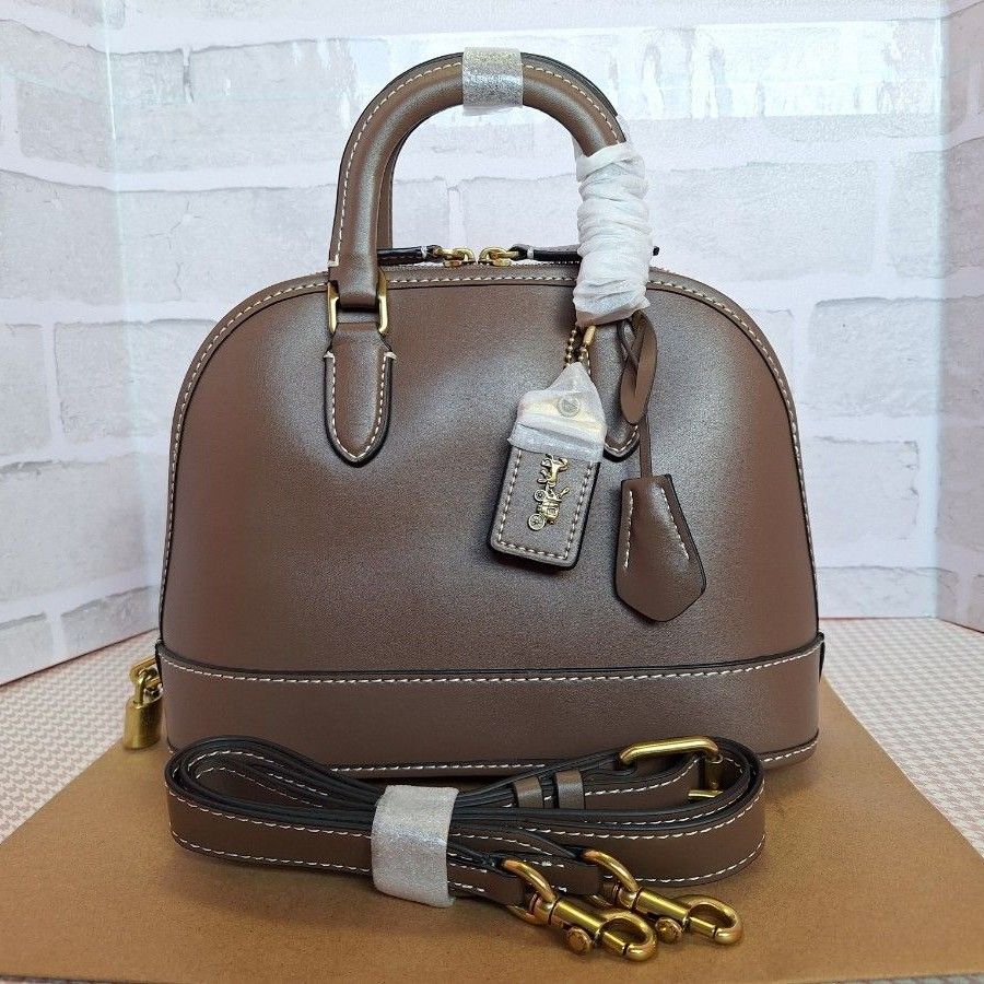 新品】COACH コーチ レヴェル バッグ ハンドバッグ ショルダー 新品】COACH コーチ レヴェル バッグ ハンドバッグ ショルダー