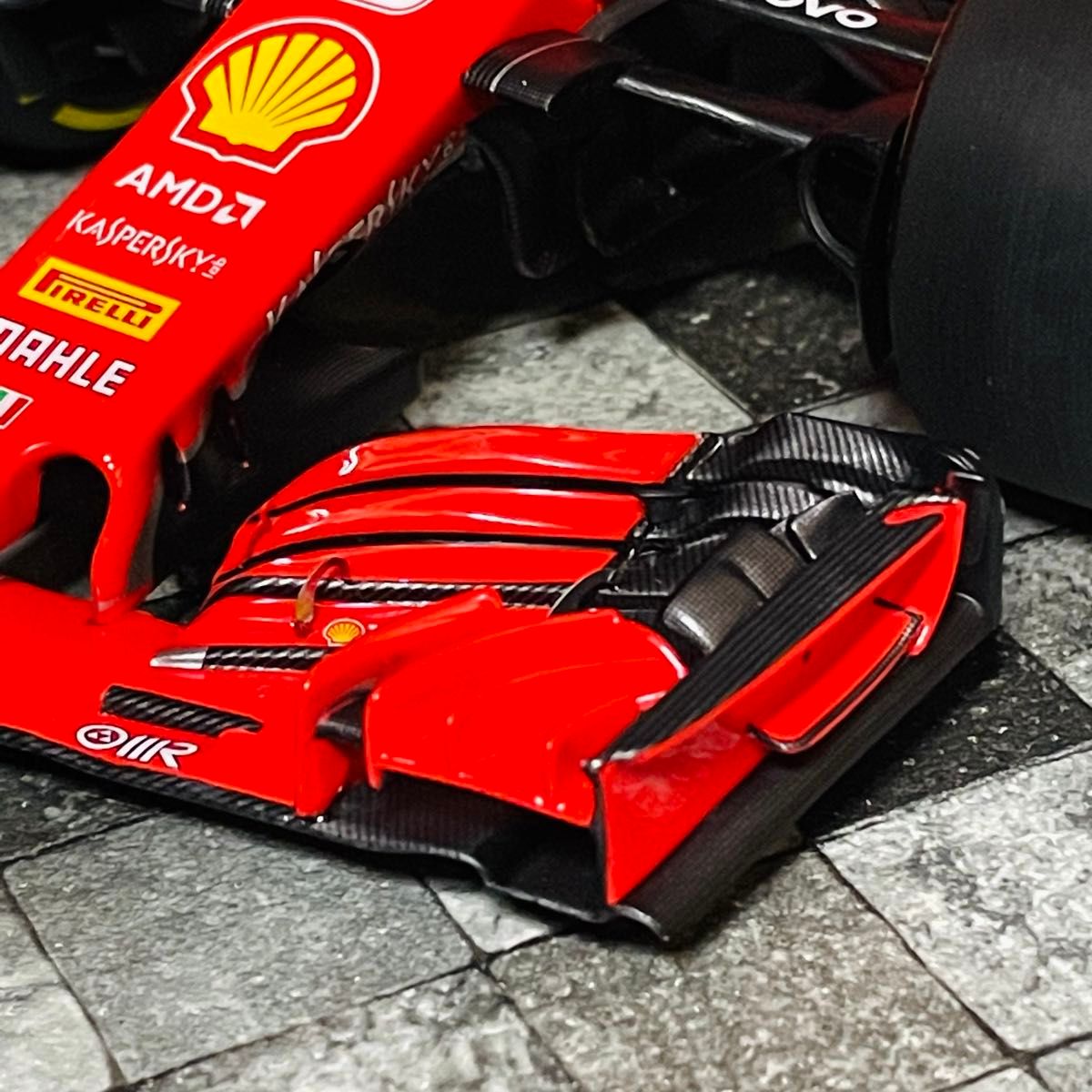 1/18 BBR フェラーリ SF71H セバスチャン・ベッテル 2018 1/18 BBR フェラーリ SF71H セバスチャン・ベッテル 2018