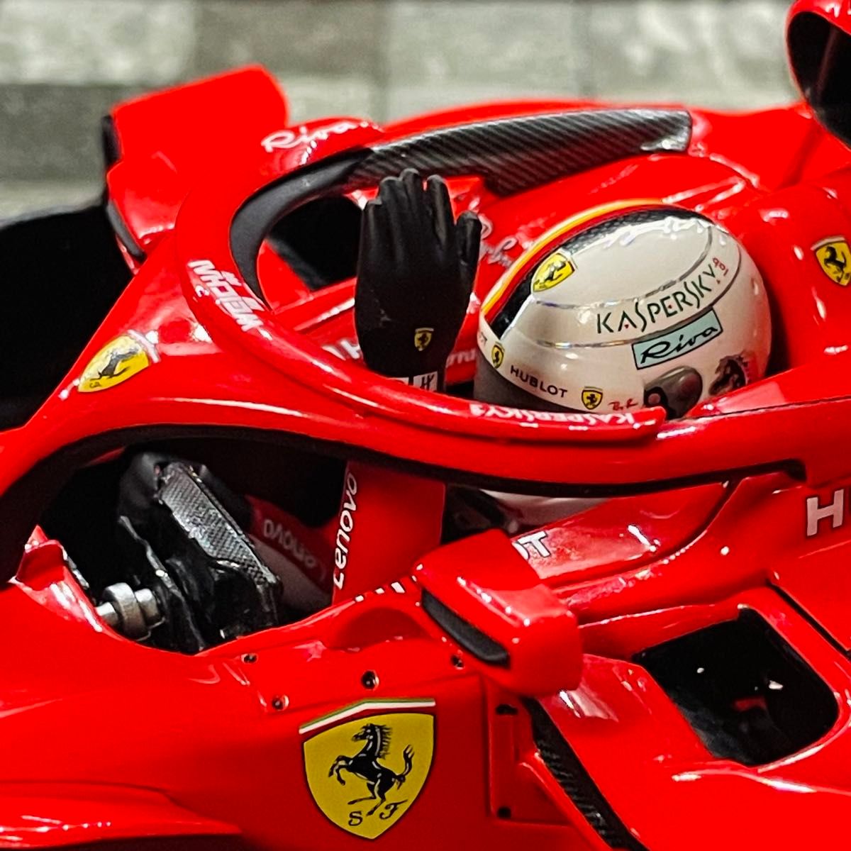1/18 BBR フェラーリ SF71H セバスチャン・ベッテル 2018 1/18 BBR フェラーリ SF71H セバスチャン・ベッテル 2018