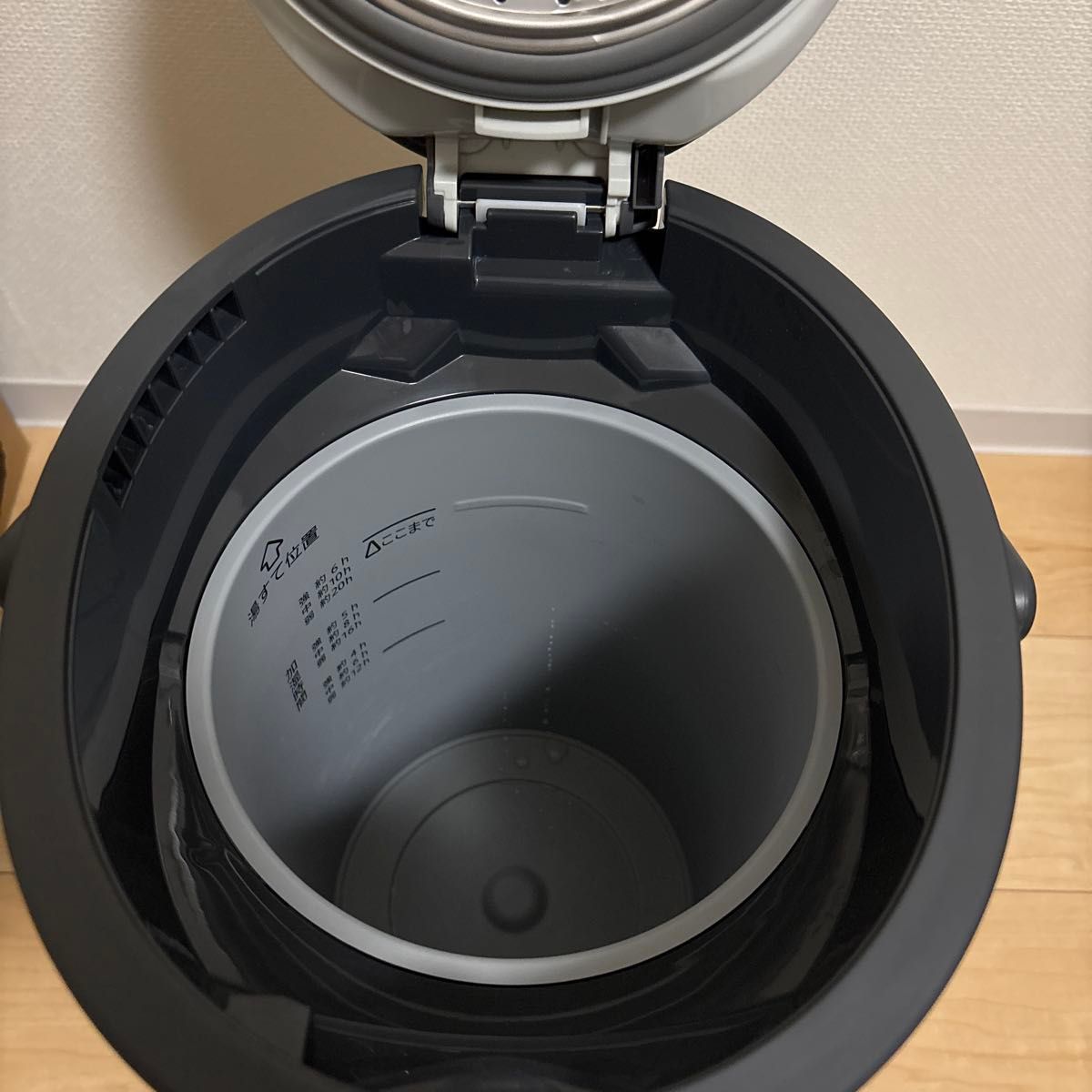 象印 加湿器 スチーム式 4 0L ソフトブラック EE-TA60-BM|Yahoo 象印 加湿器 スチーム式 4 0L ソフトブラック EE-TA60-BM|Yahoo