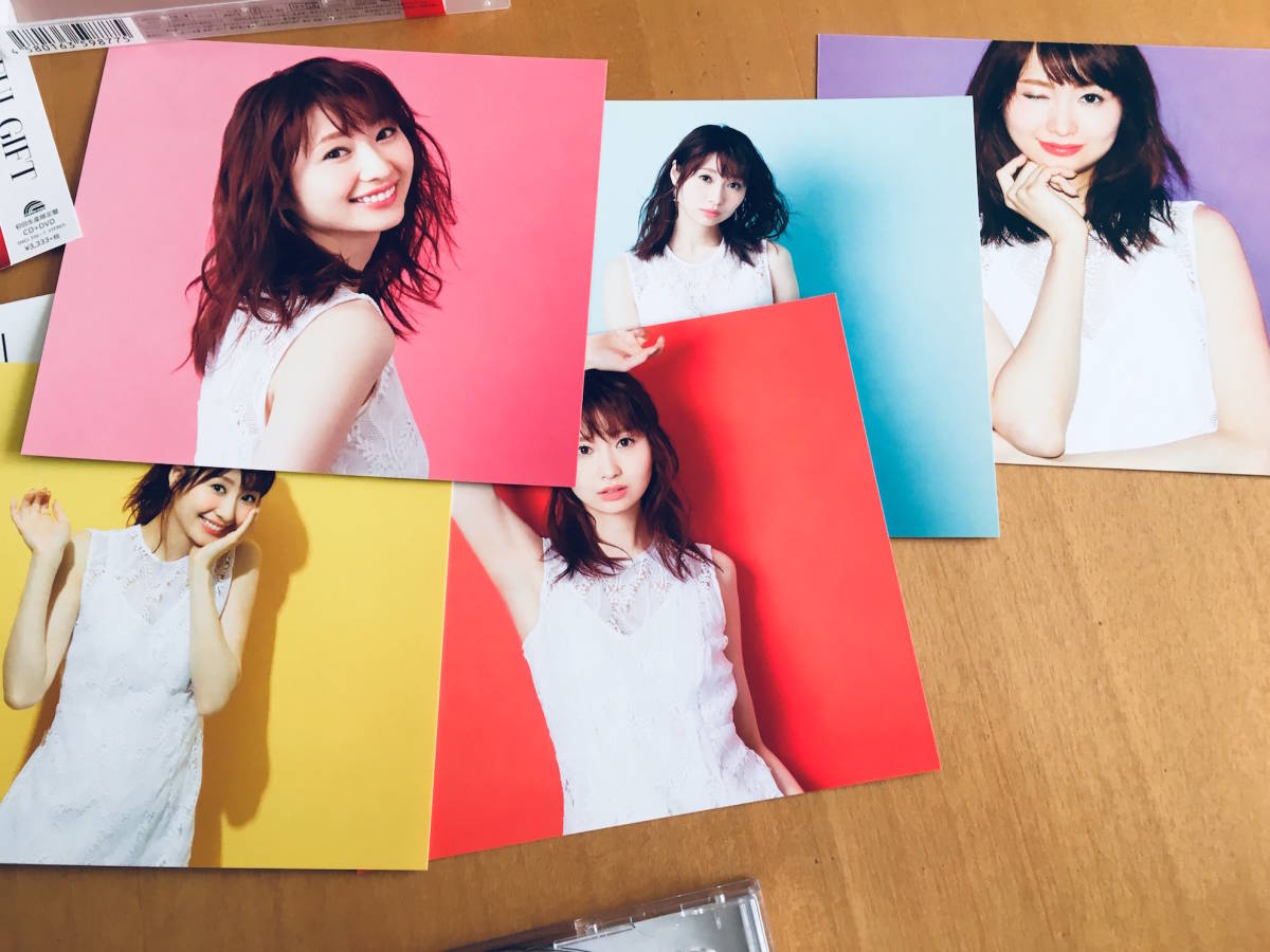 戸松遥 CD+DVD 「COLORFUL GIFT」_画像3