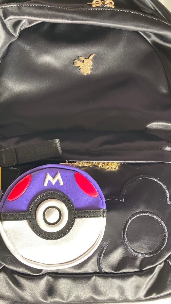 マリークワント ピカチュウ リュック マスターボール ポーチ マリークワント ピカチュウ リュック マスターボール ポーチ