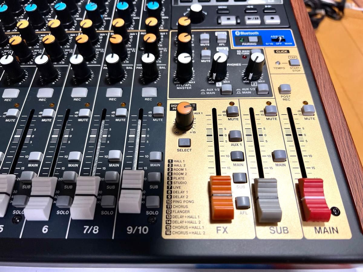 TASCAM Model 12 (純正ソフトケース付き)|Yahoo!フリマ(旧 TASCAM Model 12 (純正ソフトケース付き)|Yahoo!フリマ(旧
